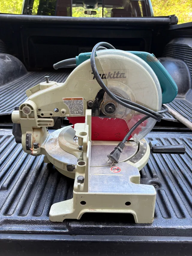 Makita Miter Saw