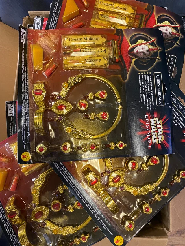 Hippopotamus Shower/Digimon Costume/Star Wars image indicator(8)