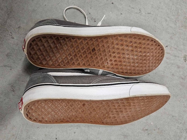 Men's shoes (grey Vans - size 12) - photo 2