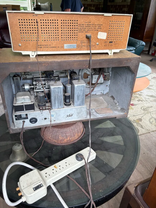 Vintage Radios image indicator(5)