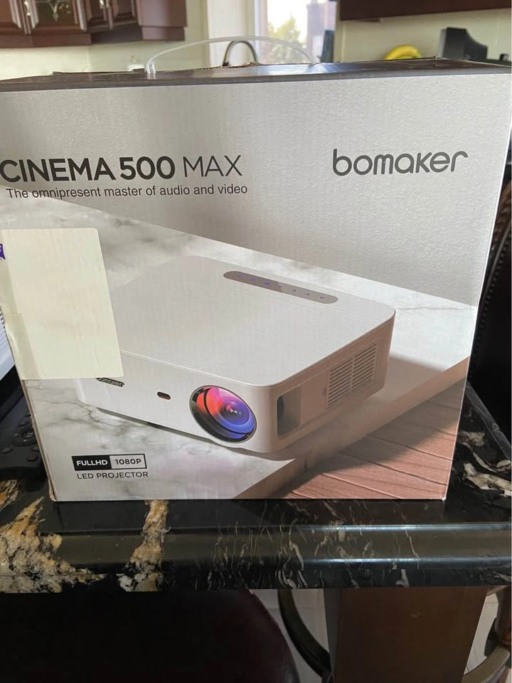 Bomaker Cinema 500 Max Projector - photo 2