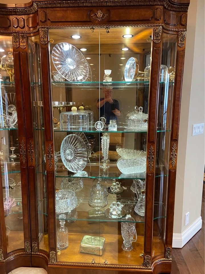 Henredon Grand Provenance Curio Display Cabinet - photo 4