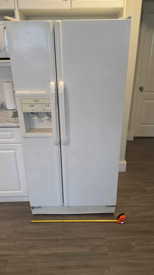 White Kitchen Appliance Set - Whirlpool, GE, Panasonic, Frigidai - photo 4
