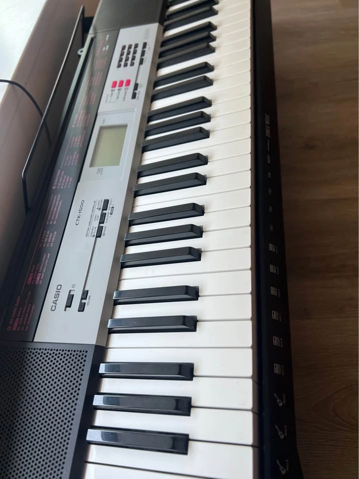 Casio CTK-1500 61-Key Keyboard - photo 2