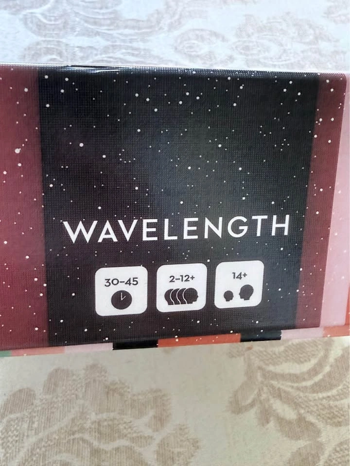 Party Board Game Bundle: Wavelength + Decodables (18+) - photo 5