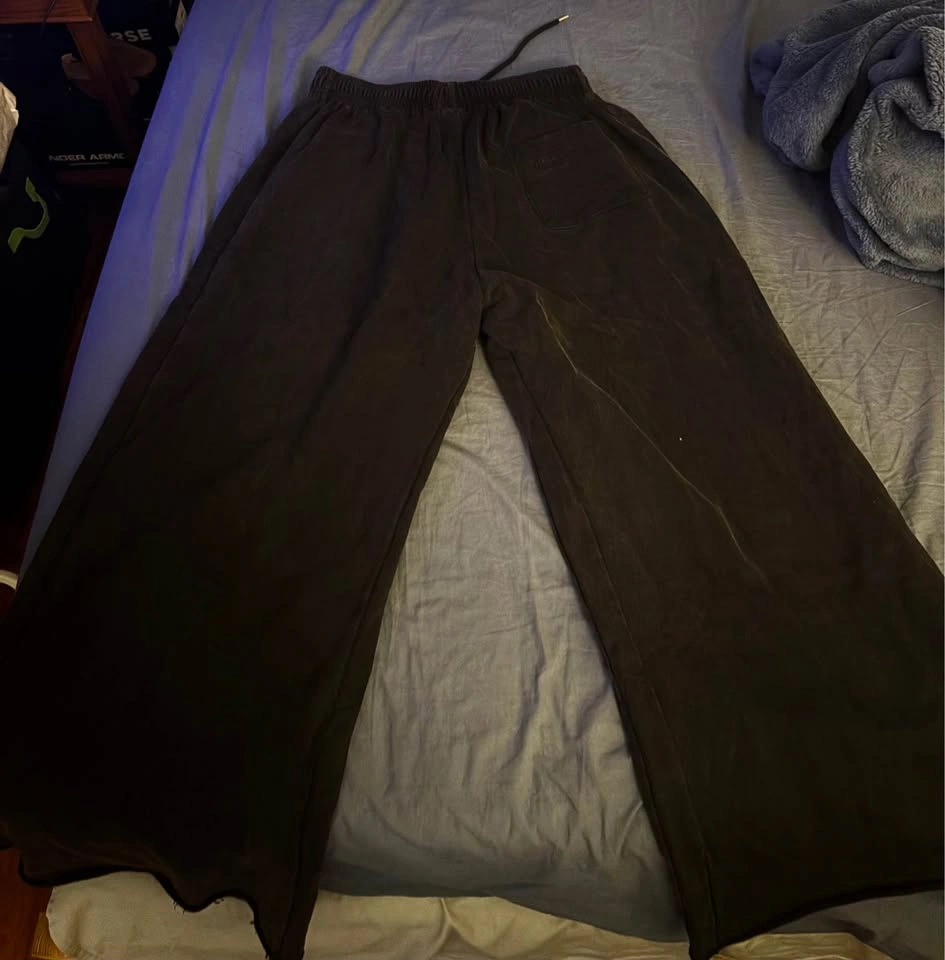 VETEMENTS Black Anarchy Sweatpants - photo 2