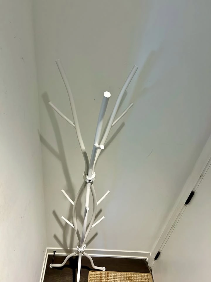 Coat Rack / Hall Stand - Modern White Metal Tree