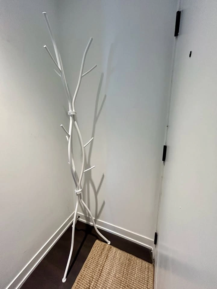 Coat Rack / Hall Stand - Modern White Metal Tree - photo 3