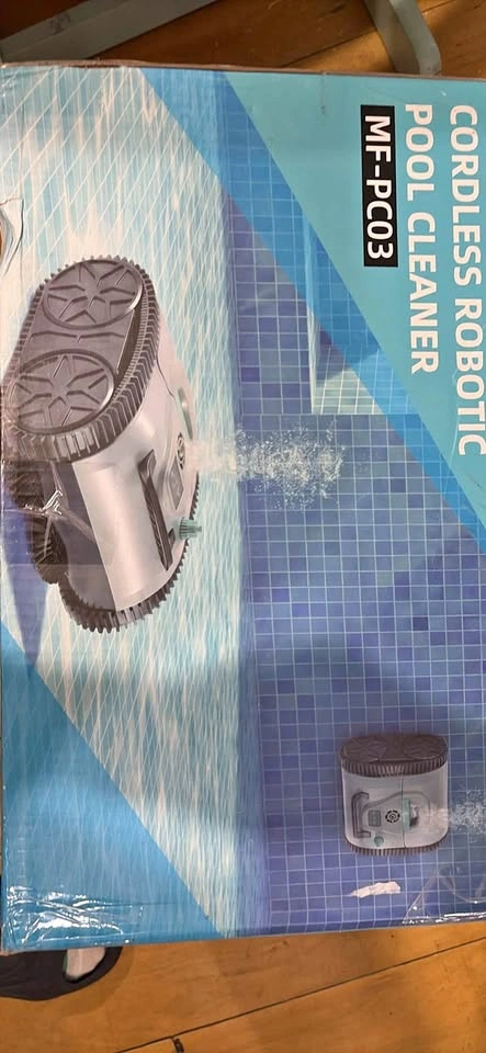 Cordless Robotic Pool Cleaner MF-PC03