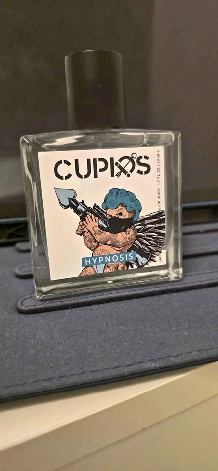 Mens perfume