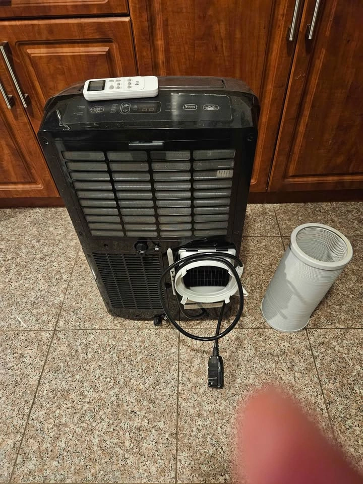 LG LP0821GSB Air Conditioner (8000 BTU) - photo 3
