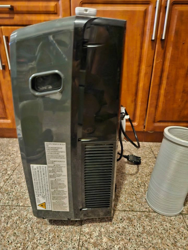 LG LP0821GSB Air Conditioner (8000 BTU) - photo 4