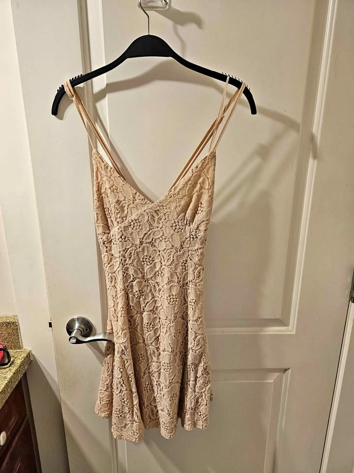 Small Pink Lace Dress