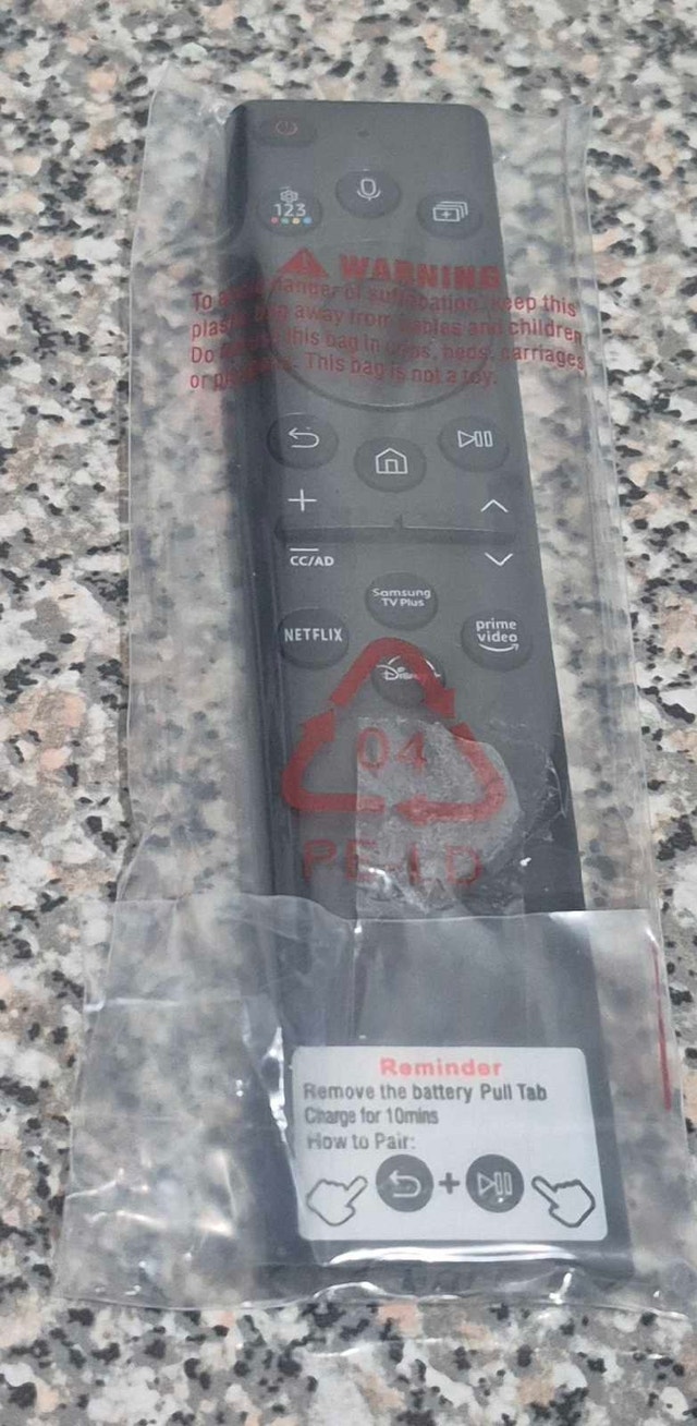 Smart Voice & Solar Cell Remote