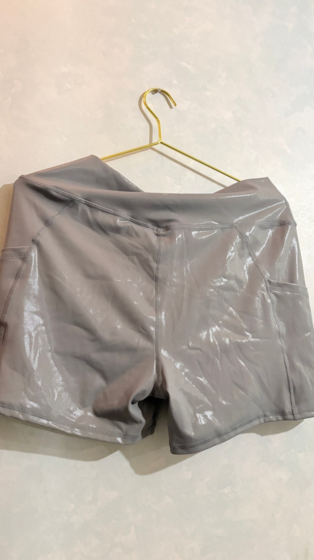 Halara WaBiker- High Waisted Shorts-XL - photo 2