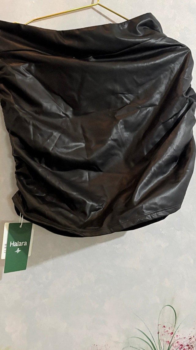 Halara Faux Leather Skirt-L - photo 2