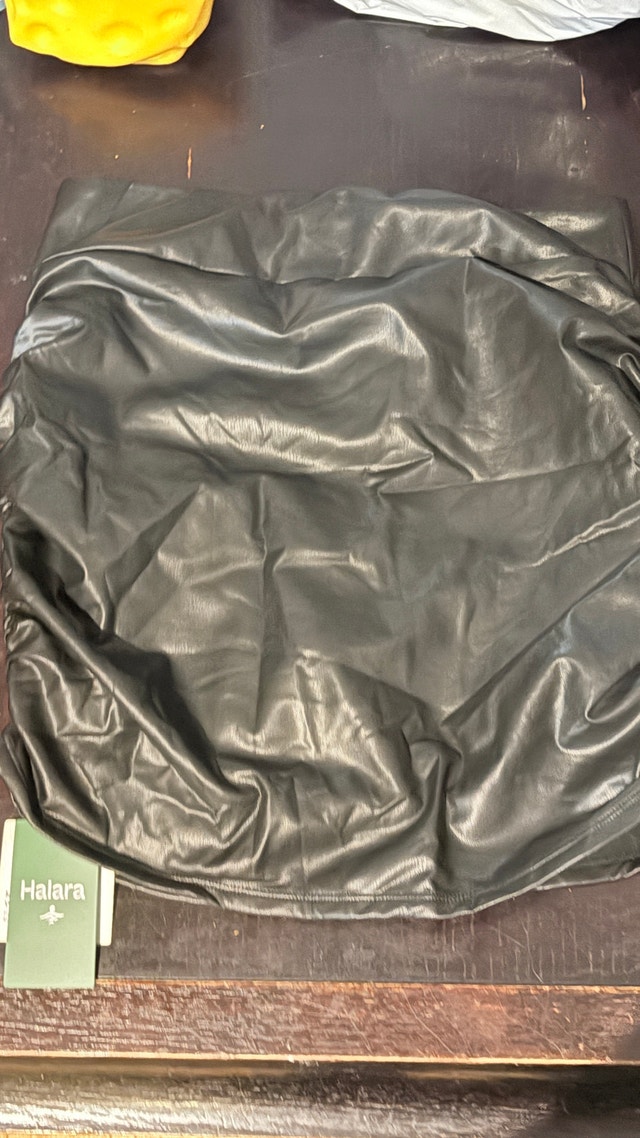 Halara Faux Leather Skirt-L - photo 3