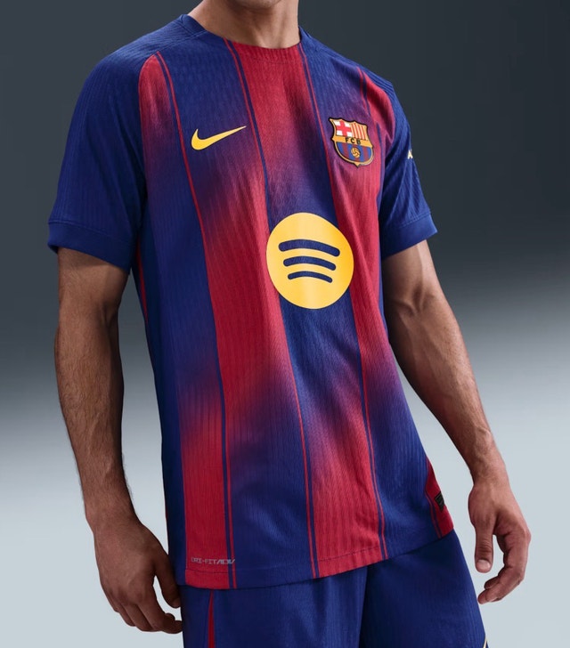 Nike FC Barcelona Lamine Yamal Jersey-Size S