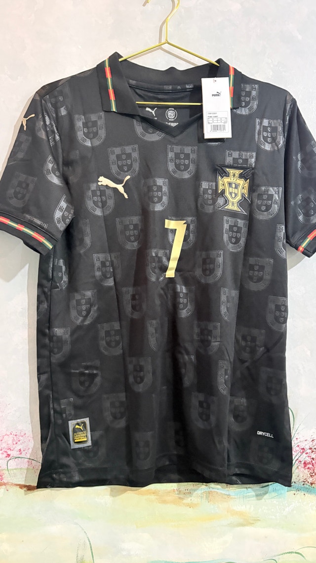 Puma Portugal Ronaldo Jersey-size S - photo 2