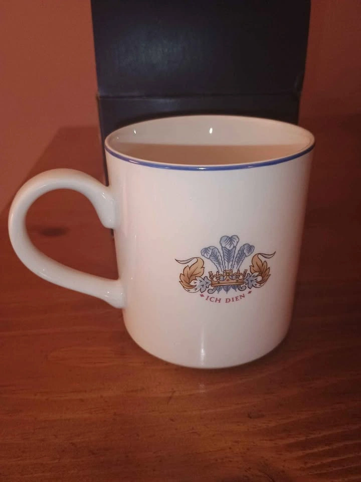 1981 Princess Diana Prince Charles Royal Wedding Mug NIB - photo 5