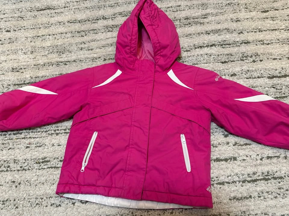 Girl's Snow Suit size 3 - photo 2