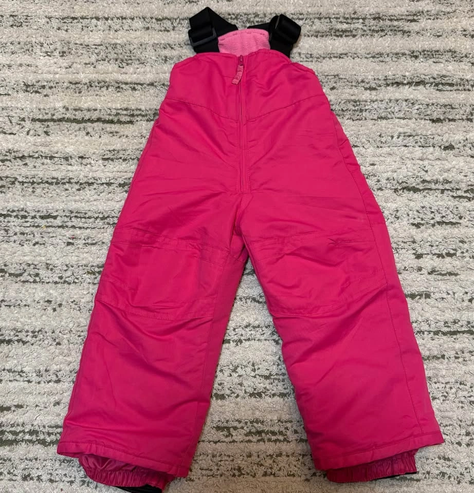 Girl's Snow Suit size 3 - photo 3