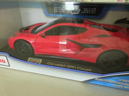 Chevrolet Corvette ZR1 RED Coupe Maisto 1:18 Diecast Model - photo 3