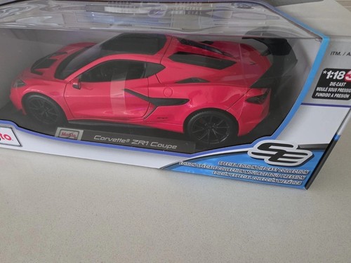 Chevrolet Corvette ZR1 RED Coupe Maisto 1:18 Diecast Model - photo 5