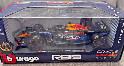 Bburago 1:18 Oracle Red Bull RB19 Max Verstappen Austin GP - photo 2