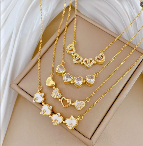 Gold Four Leaf Clover Magnetic Folding Heart Crystal Necklace - photo 3