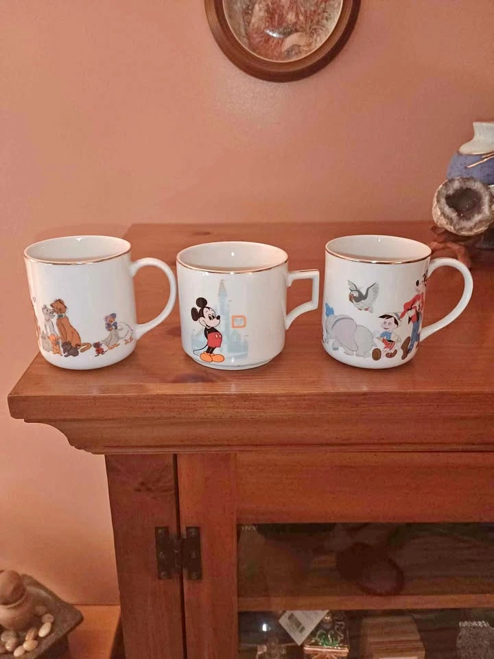 3x 1970s Walt Disney Productions Japan Mugs
