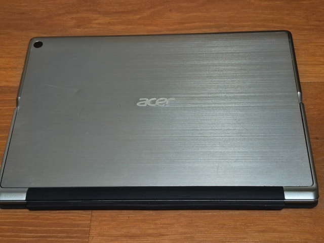 Acer Switch Alpha 12 -- QHD+ Display - photo 3