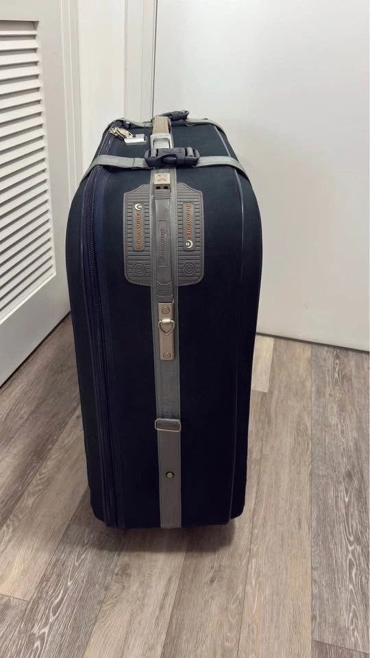 Suitcase 32” - photo 2