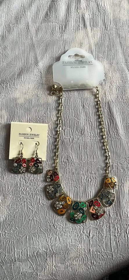 2K jewelry collection ($5-$10 each) - photo 4