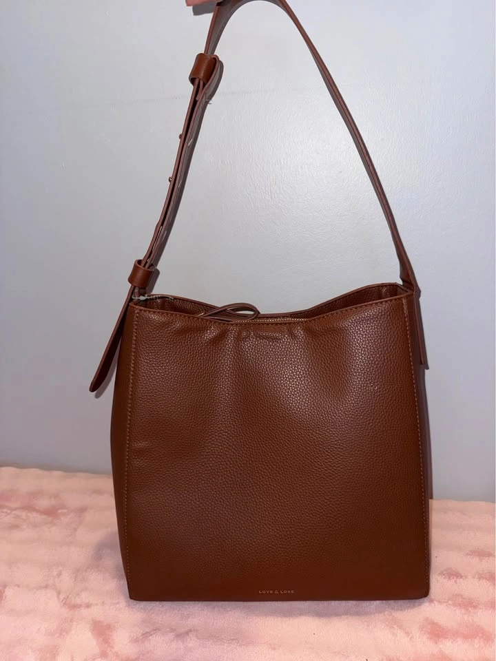 Love & Lore Brown Pebbled Leather Shoulder Bag - photo 2