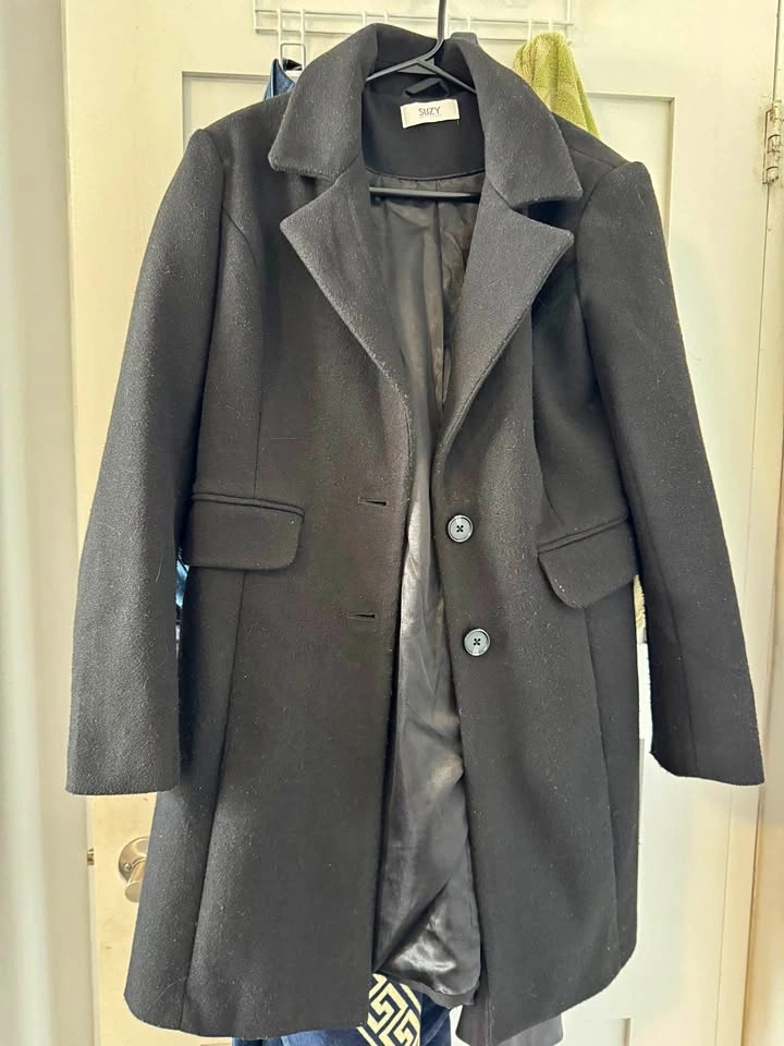 Suzy Shier Black Wool-Blend Overcoat