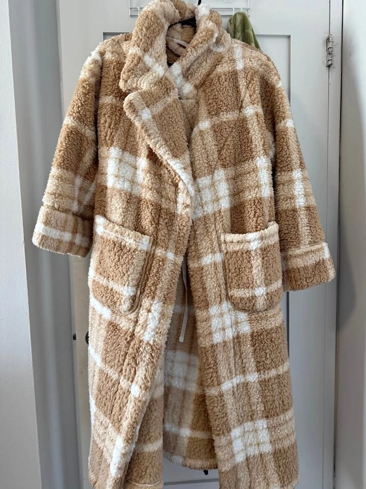Fleece Robe