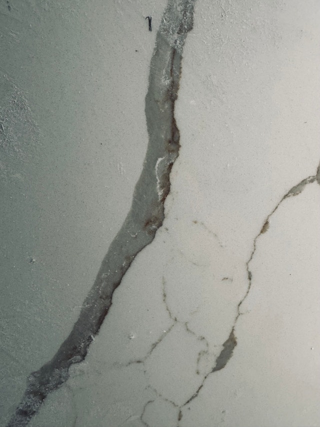 Quartz Countertop Remnant 18x37 - photo 3