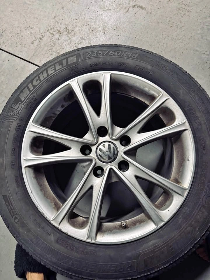 Michelin Premier LTX 235/60R18 Summer Tires with VW Rims