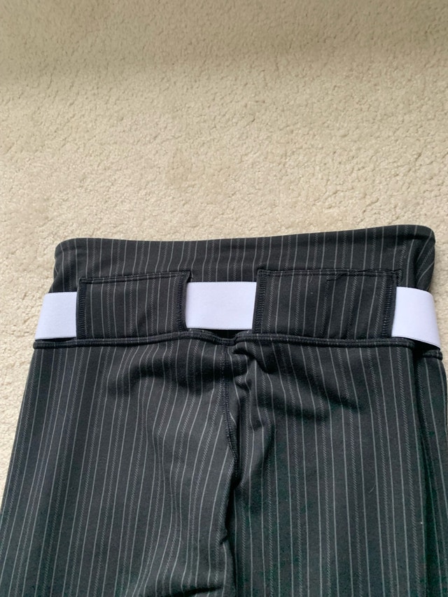 Lululemon Cropped Pants - photo 4