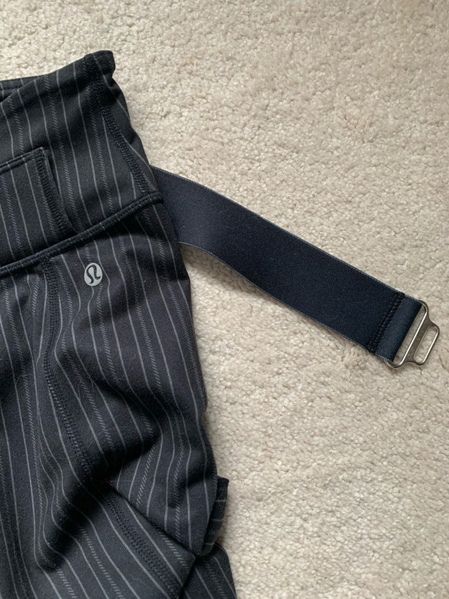 Lululemon Cropped Pants - photo 5