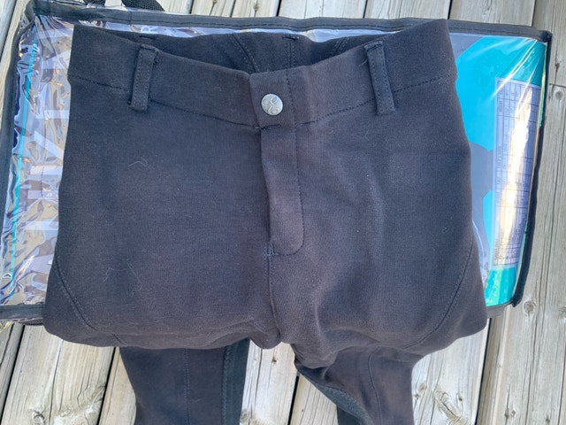 Girls’ horse riding gear bundle - photo 3