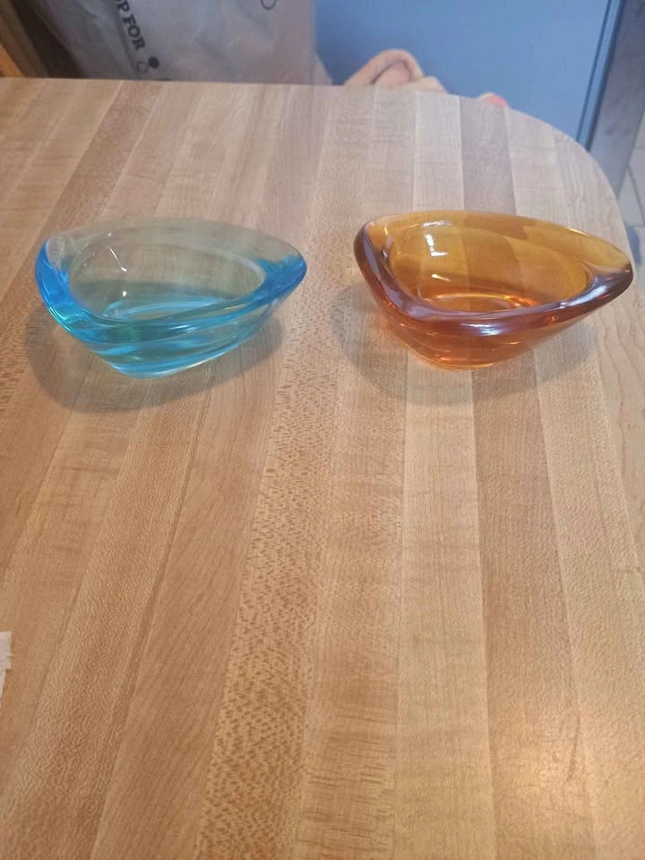 2x Vintage MCM Thick Glass Ashtrays/Trinket Bowls Amber + Aqua - photo 3