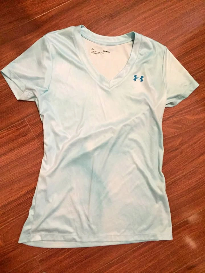 Under armour Active T shirts