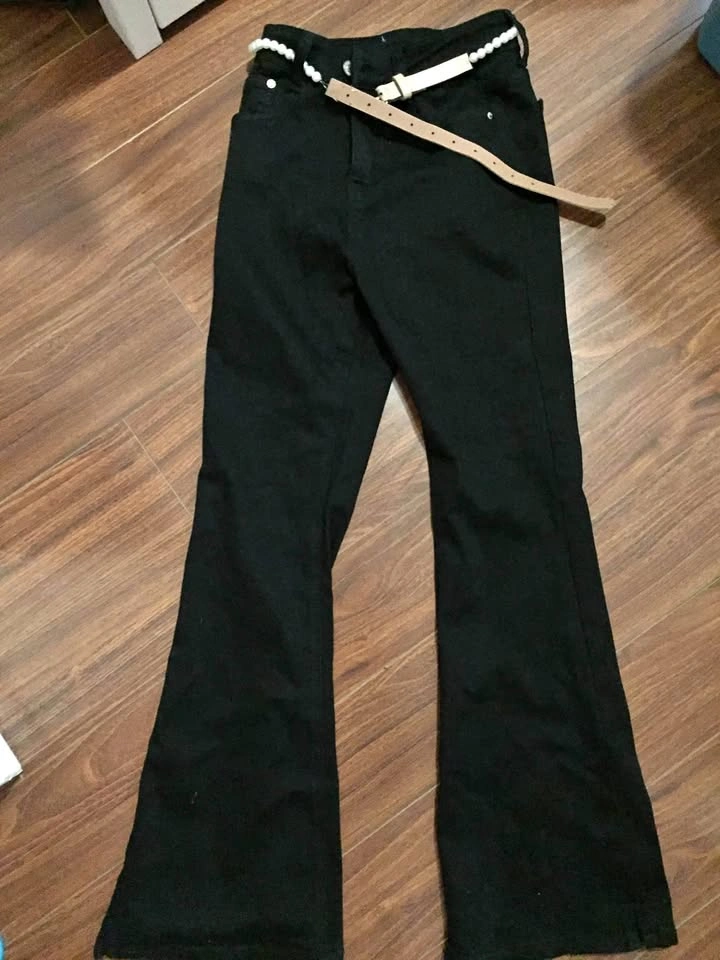 black bootcut jeans