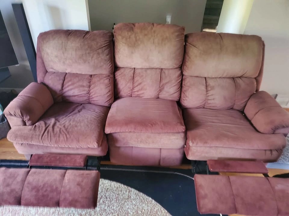 FOR SALE- Burgundy sofa and recliner - photo 3