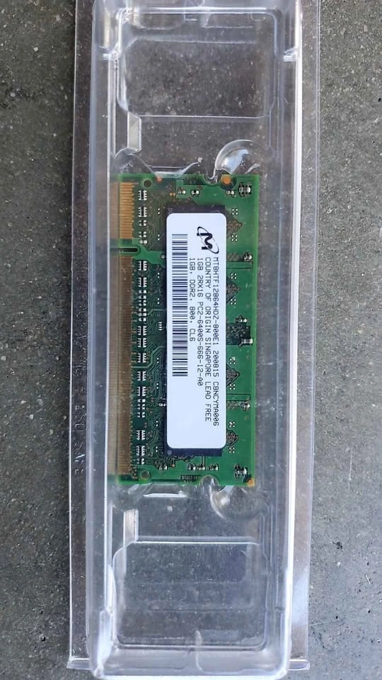 FOR SALE- Various memory chips - photo 2