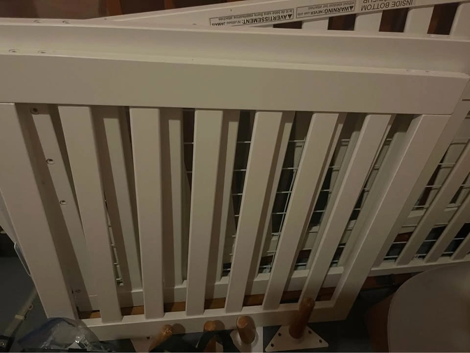 Toddler matress and crib - photo 2