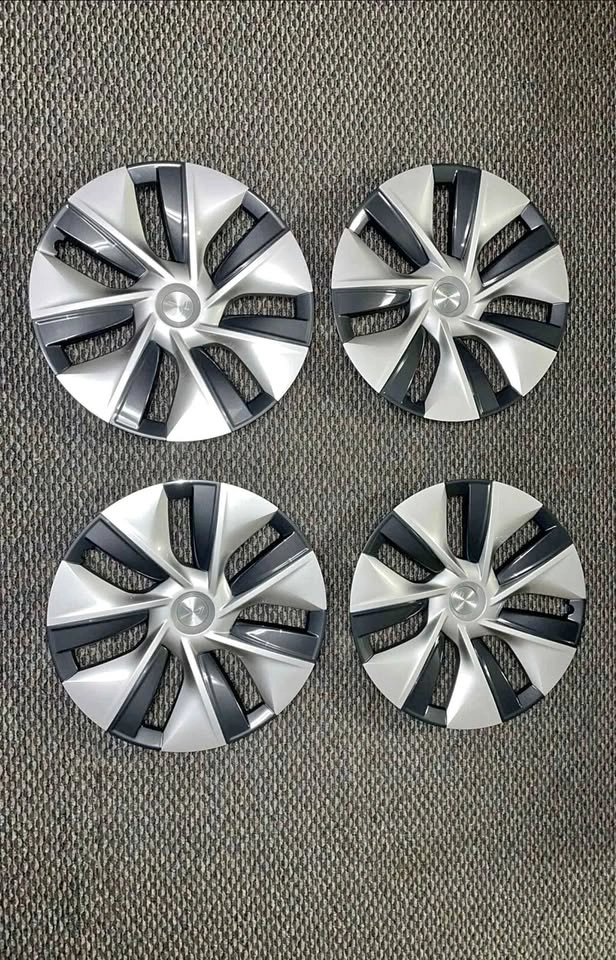 TESLA MODEL Y GEMINI HUB CAPS