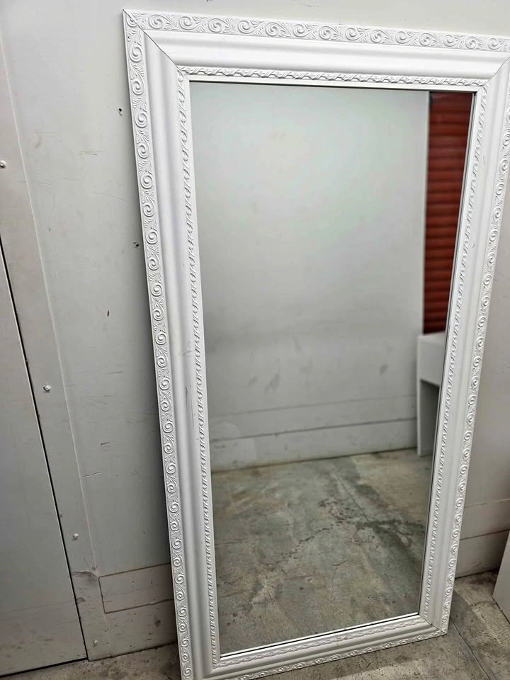 Large JYSK AMERICA White Full Length Mirror (90x180 cm)